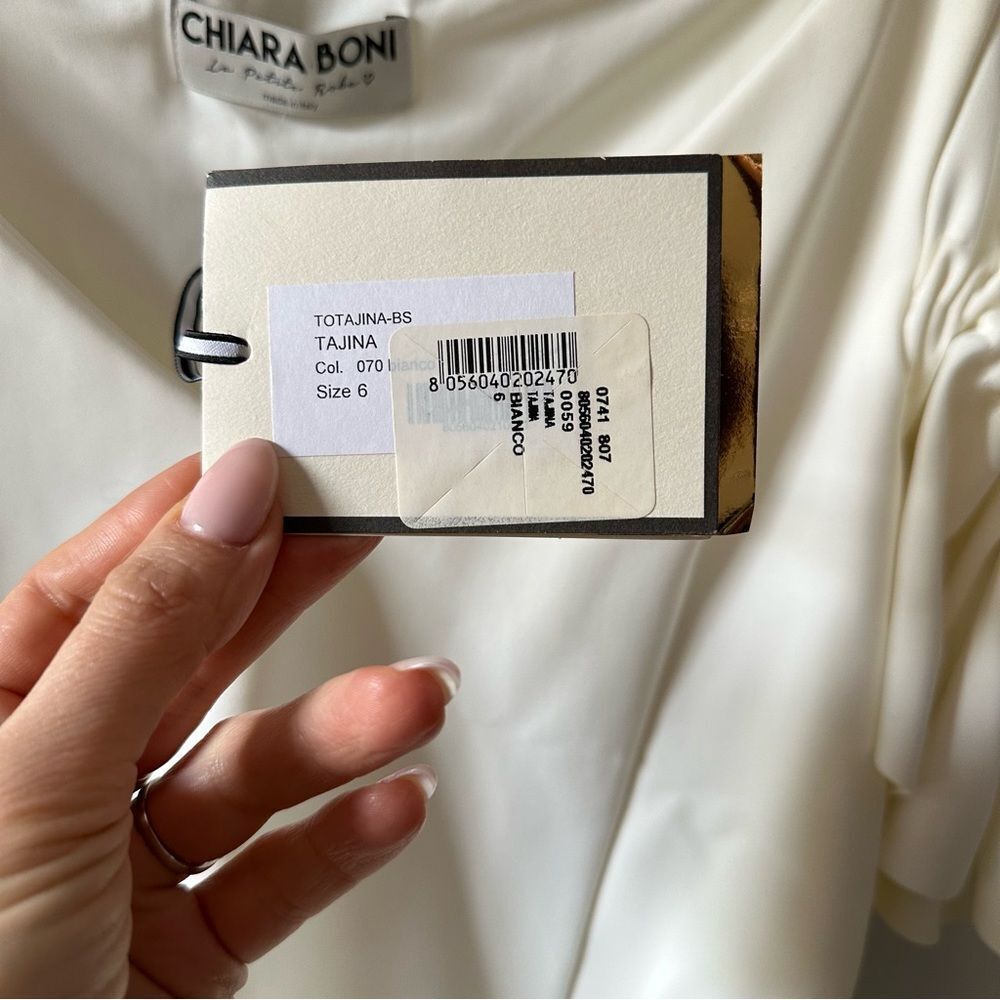 Chiara Boni La Petite Robe Tajina Top in White - Picture 6 of 7